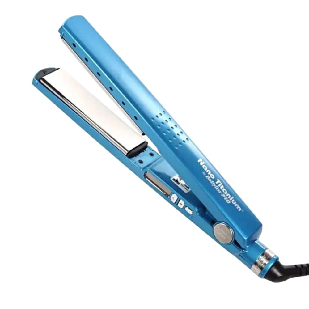 Prancha Babyliss Pro Nano Titanium Bivolt Azul
